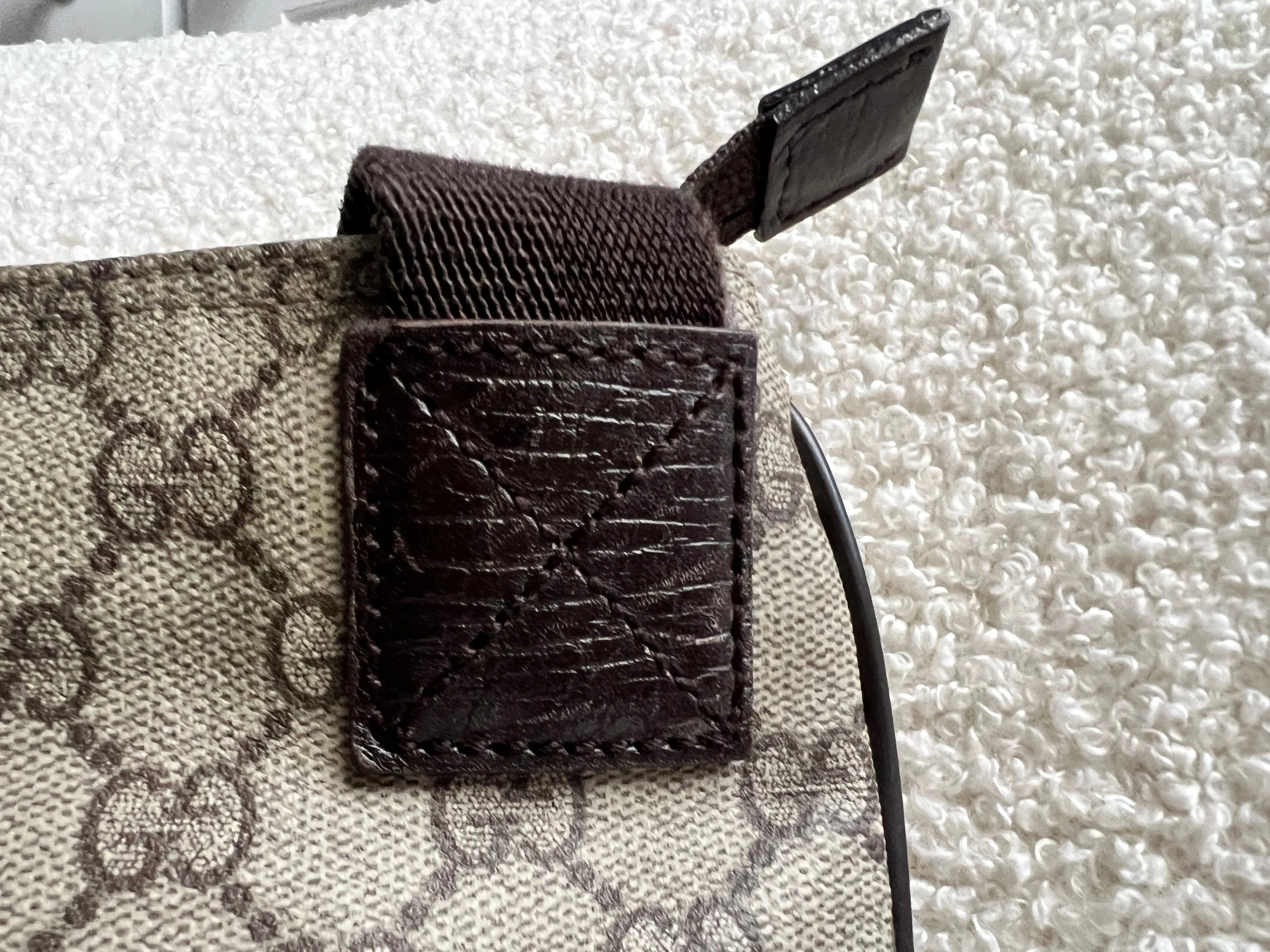 Gucci GG Canvas Slim Messenger Bag