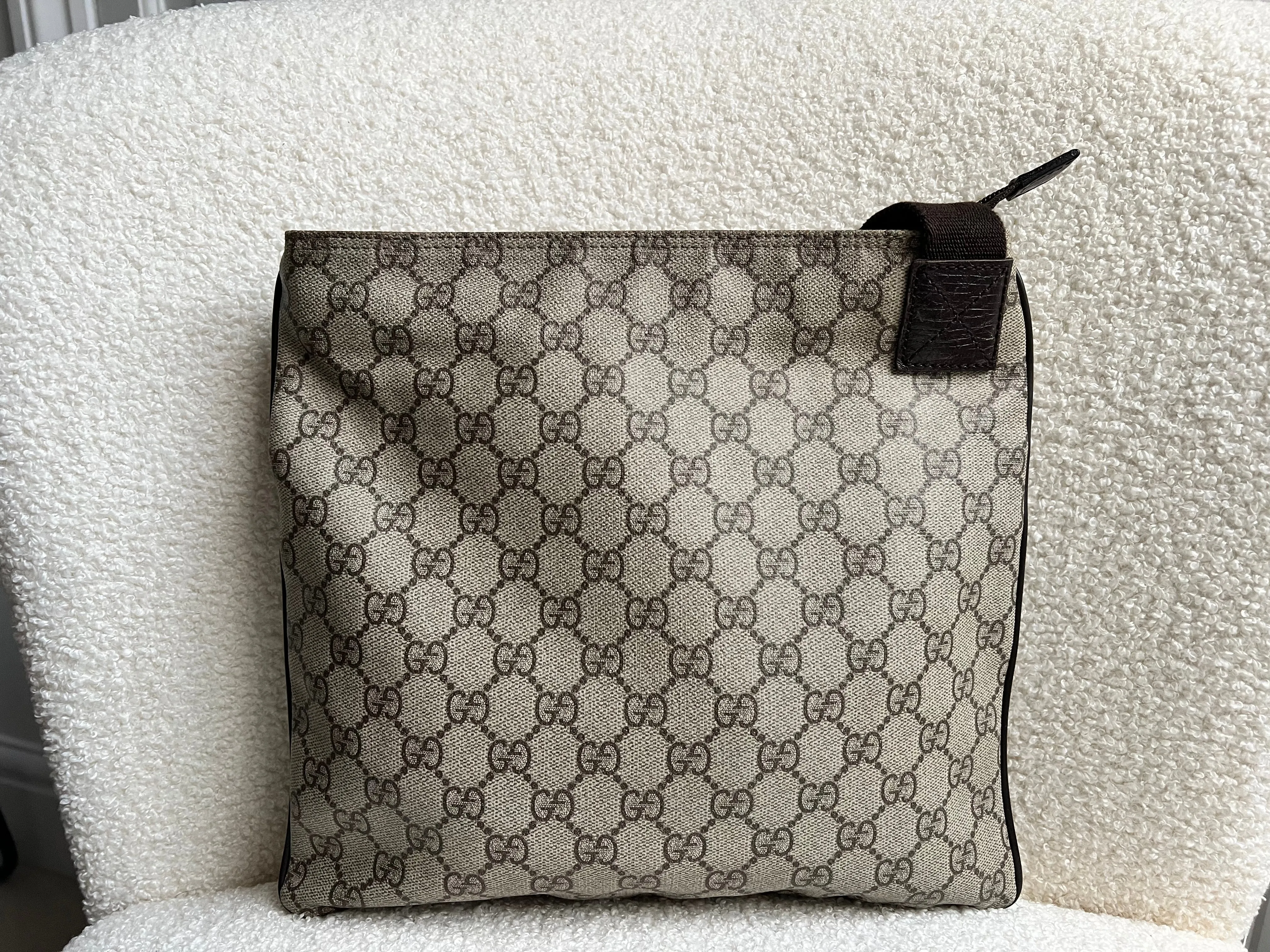 Gucci GG Canvas Slim Messenger Bag