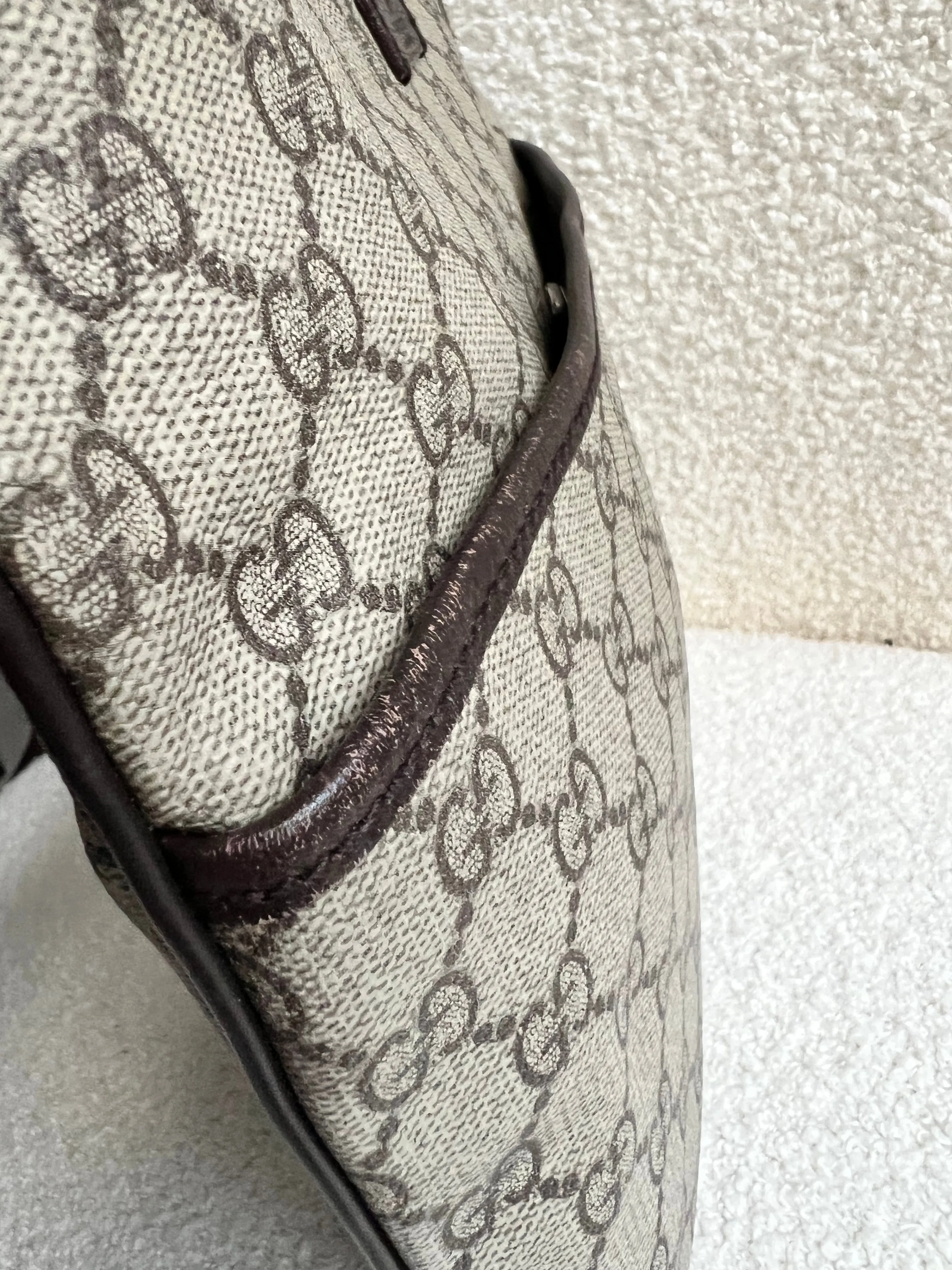 Gucci GG Canvas Slim Messenger Bag