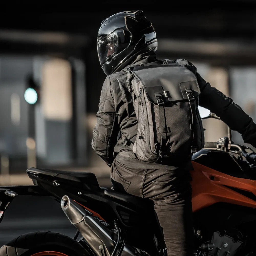 Kriega Max 28 Expandable Riding Backpack