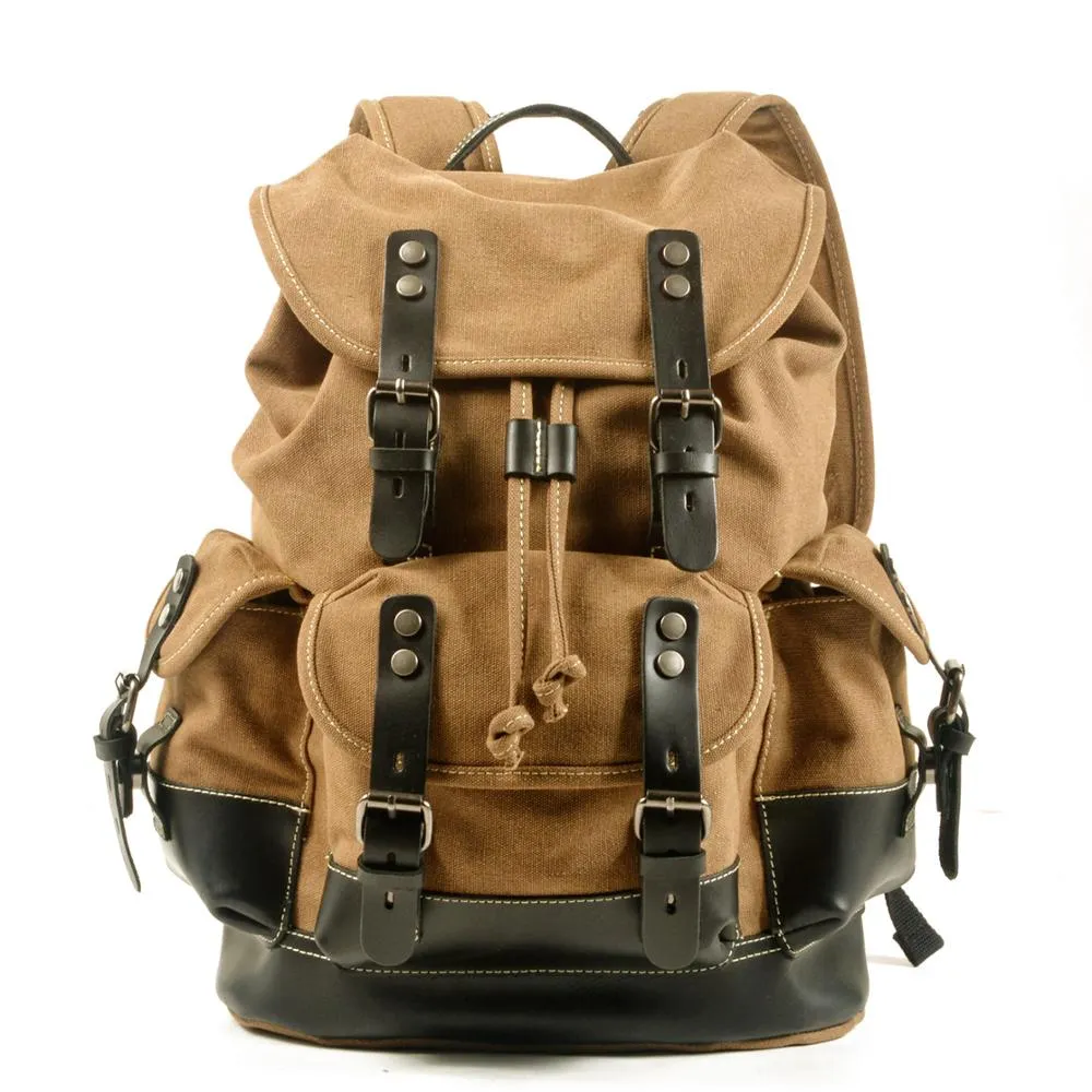 Large capacity travel backpack