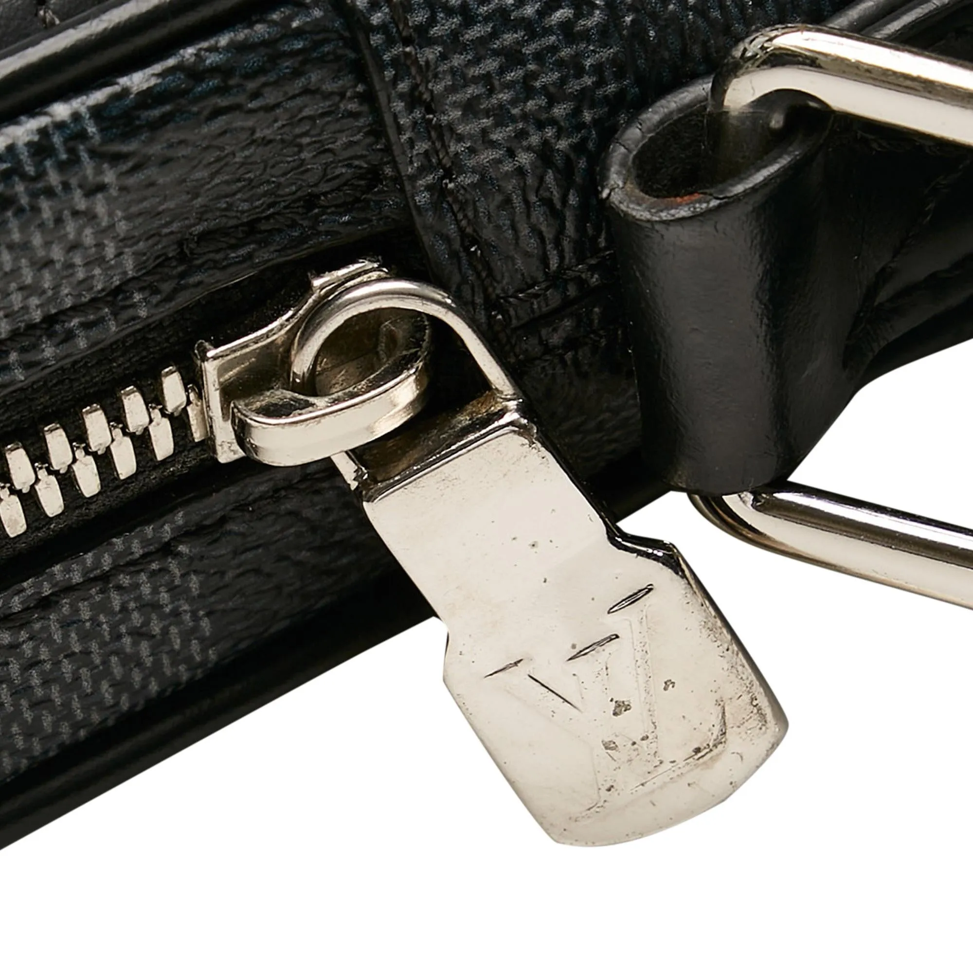 Louis Vuitton Damier Graphite Renaissance Map Danube Slim PM (SHG-sFyJon)