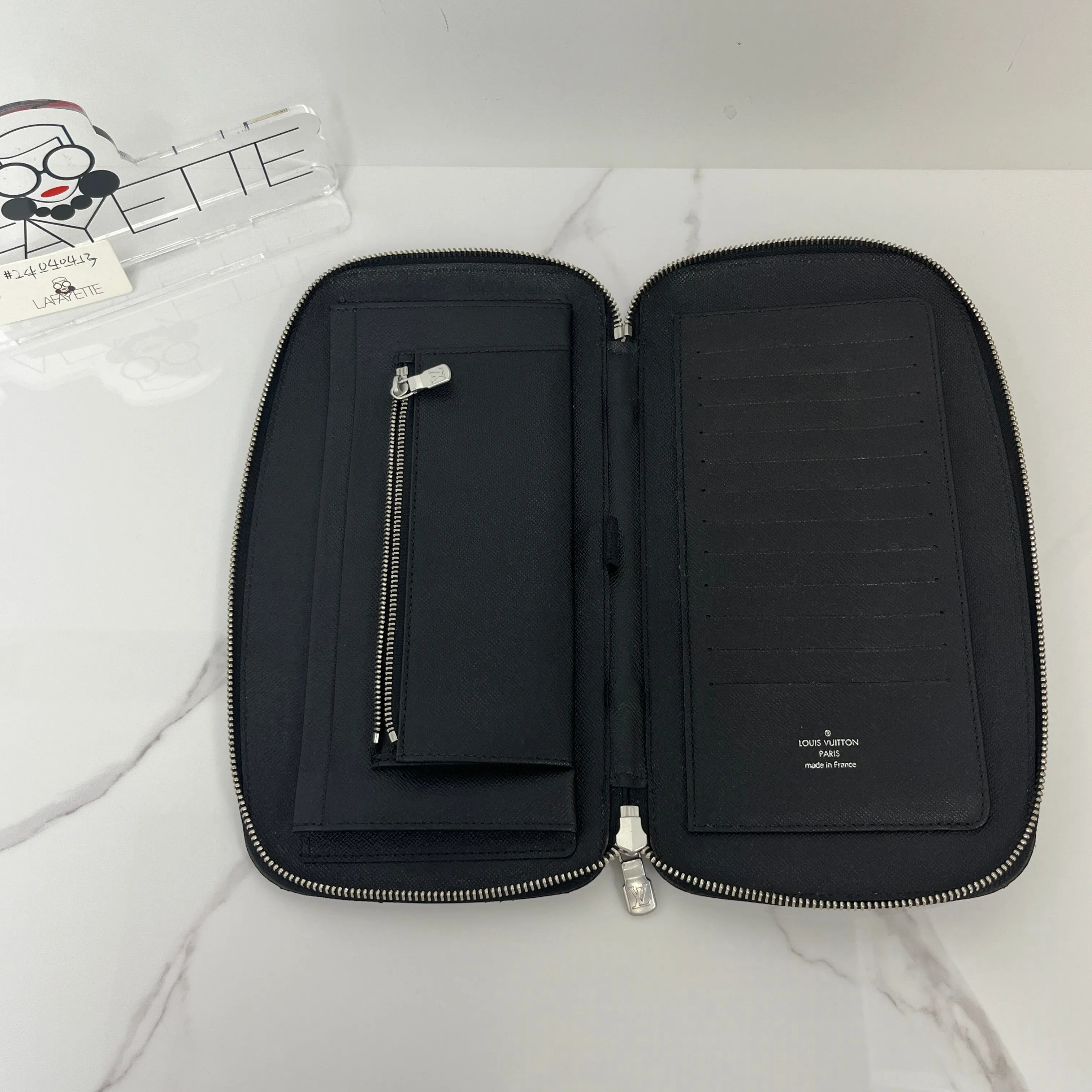 Louis Vuitton Zip Hand Clutch