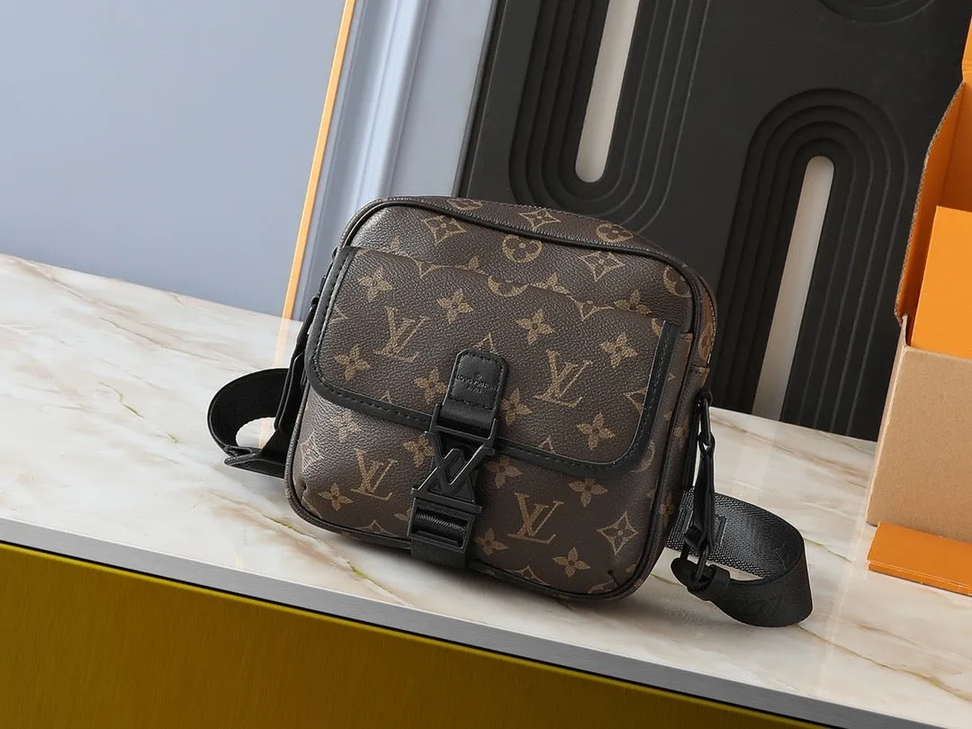 LV Getaway Messenger Bag
