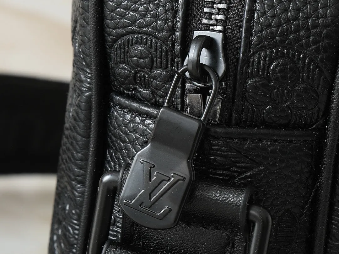 LV Getaway Messenger Bag