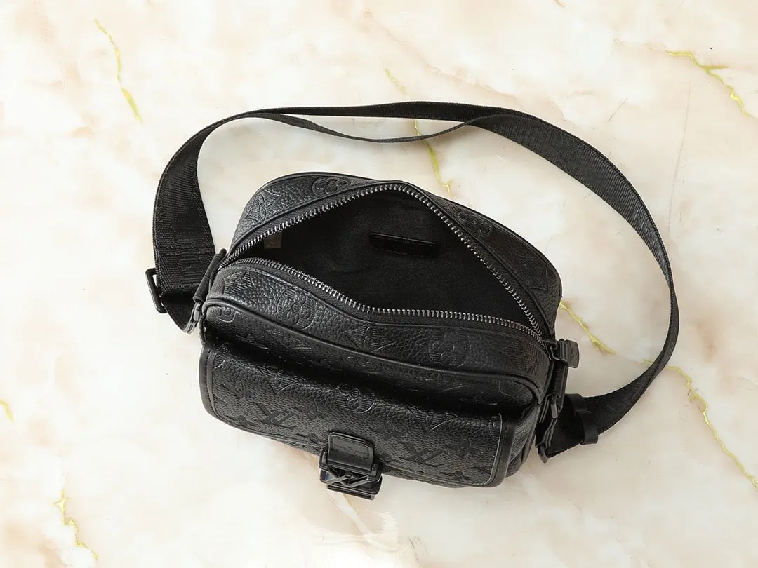LV Getaway Messenger Bag