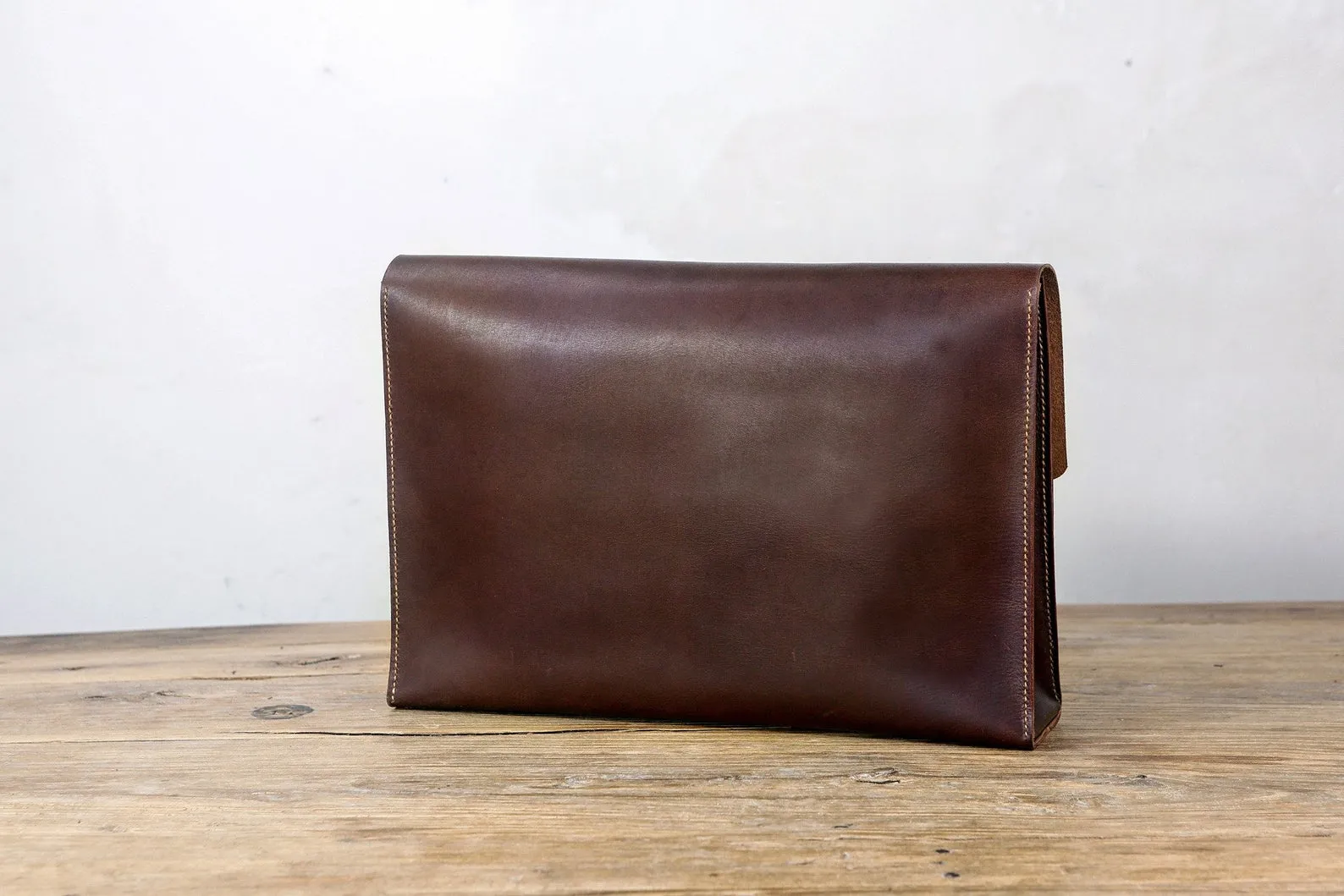 vegetable tanned leather crossbody shoulder bag
